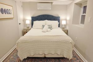 Sherman Circle Style