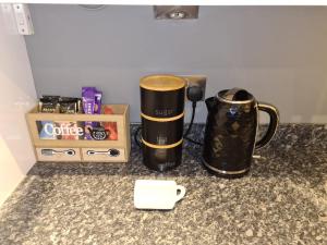 2 Bed Ensuite, Secure Parking, Fast WiFi & SmartTV