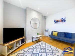 2 Bed Ensuite, Secure Parking, Fast WiFi & SmartTV