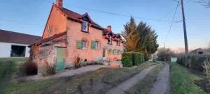 La petite maison de Chavroches - proche du Pal - Sorbier La petite maison de Chavroches - proche du Pal - Sorbier