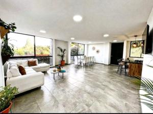 Villa cerca al aeropuerto