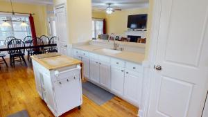 1308 Lovell Avenue by Tybee Vacation Rentals