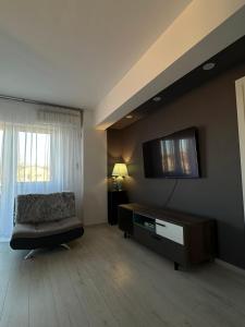 Forestside Apartment