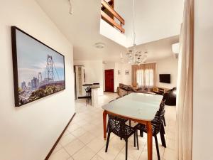 Casa Oásis | Jurerê | 400m do mar | 6 qtos com ac