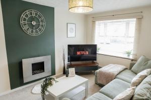 Mariner House, Great Location With Parking