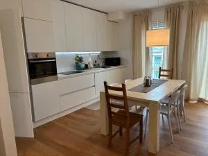 Francesco & Giulia - attico n 11 Treviso Stazione - 奎托·迪·特雷维索