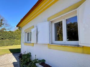 T3 Cozy Old House with XL garden