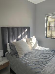 Beautiful 2 bedroom apartment in strand