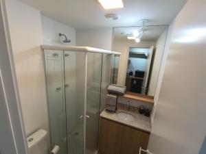 Pertinho da Paulista, cama King e sacada gostosa!