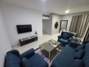 Beachfront Bliss 1BR & Balcony