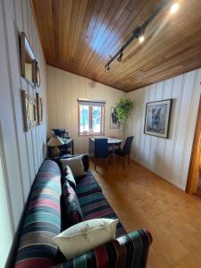 Entre Pierre et Bois - B&B - Couette et Café