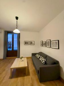 Madrid Room Sol Center