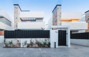 Villa Lakeside Rosalia