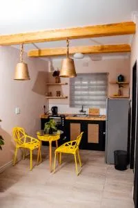 Kanana Villas-Maun Luxury Studio Suite - Komane