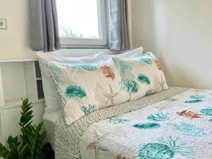 Tangerine Sunsets Milan - Creek Village