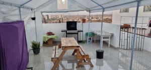 La Casa Blanca Departamento 2 piscina temperada