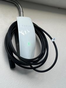 Villa Universitaria sustentable con cargador para autos electricos