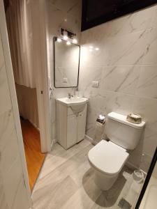 Rincon de Luna, Cabañas