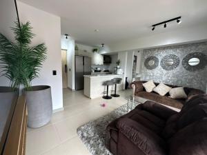 apartamento familiar de 3 habitaciones por meses