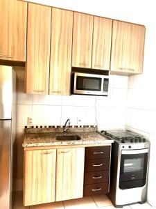 Khaki One - Apartamento com Estacionamento, ao Lado da Estação Luz