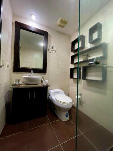 Ecuabook OmniHospital Torre Sol 702