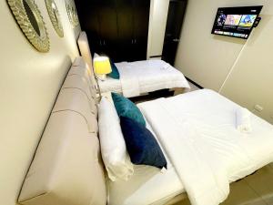 Ecuabook OmniHospital Torre Sol 702