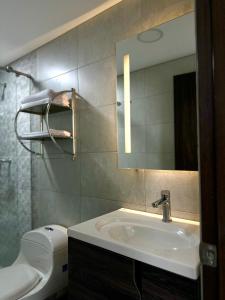 Apartamento, balcón privado y terraza al aire libre