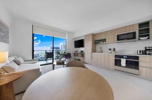 Upscale 1BR in DTW Miami with City Views