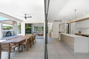 The Elysian at Argentea - Beachside Stay with Pool