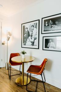 Songwriters Suite #108