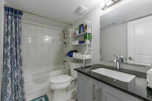 2 Bedroom Private Suite-Parking-Near Hospital and Airport