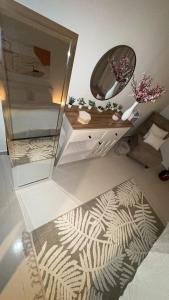 Luxury Style Apartment Sari Street