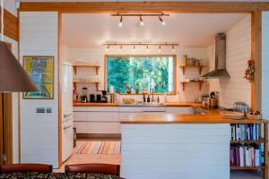 Family House With Large Plot Near The Water