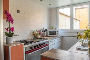 Maisons de vacances Magnum 80 Terrasse & Climatisation - 6 personnes - BnB Epernay : photos des chambres