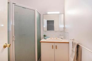 5 Bedroom 5 Bathroom Kinvarra Park Lodge