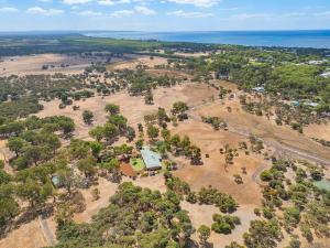 5 Bedroom 5 Bathroom Kinvarra Park Lodge