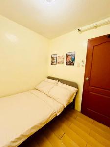 Feels Like Homie Staycation