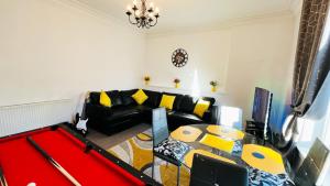 2 Bedrooms Entire Apartment Self Check in