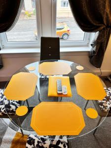 2 Bedrooms Entire Apartment Self Check in