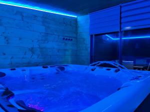 Maisons de vacances Le Hourmigue maison avec jacuzzi a 15mn de Luchon : photos des chambres