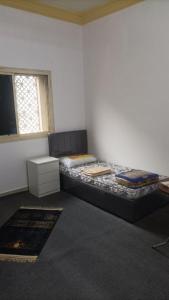 privet room in medina 303