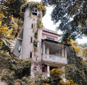 Quarto de frente para o mar