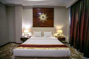 Sutanraja Hotel & Convention Centre