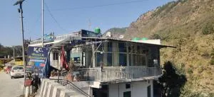 KC Hotel & Restaurant - Pauri