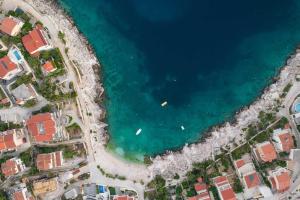 Luxury Villa Heated Pool, 6 persons, Jacuzzi, Sea View