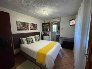 Steenbok Self Catering Accommodation - Sternham