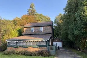 Lake Views with Beach Access - شيلبورن