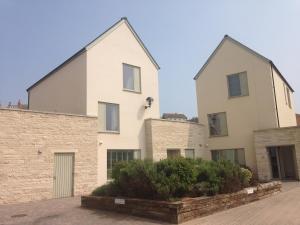 Modern Olympic eco-house Dorset by the sea