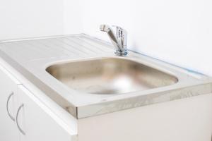 Cozy Studio Room to Rent in Johannesburg City