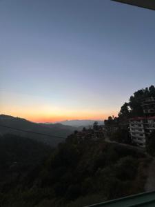 Romantic escape Kasauli by Elegance Homes
